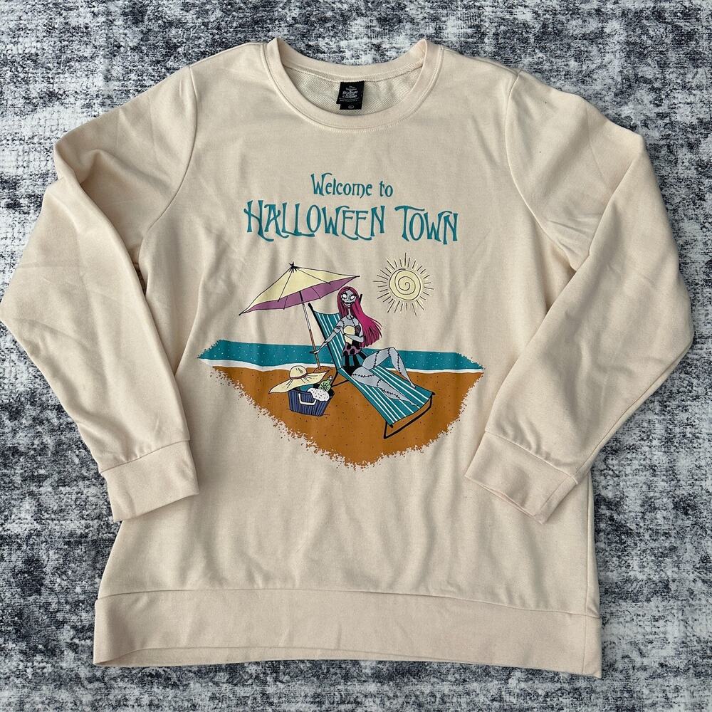Disney Nightmare Before Christmas Halloween town Sally Beach Top Her Universe XL